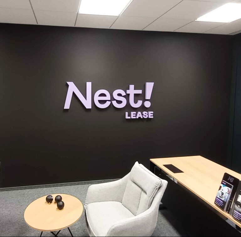 BrandCoast - producent znaków przestrzennych.