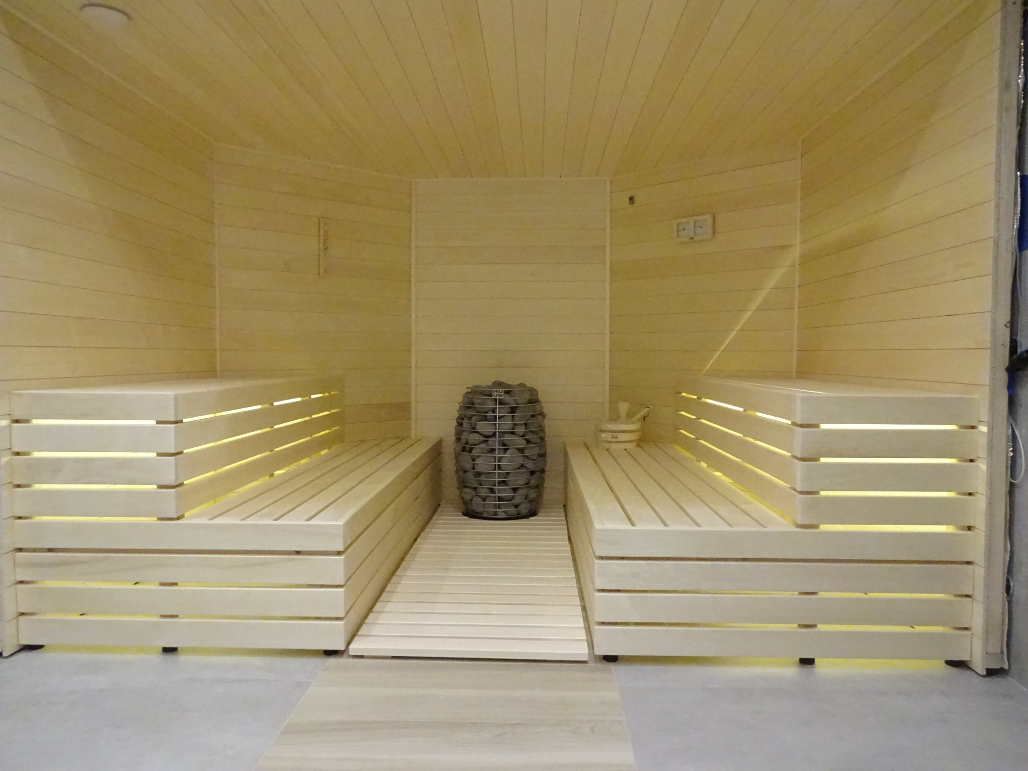 Sauna z Piecem Huum