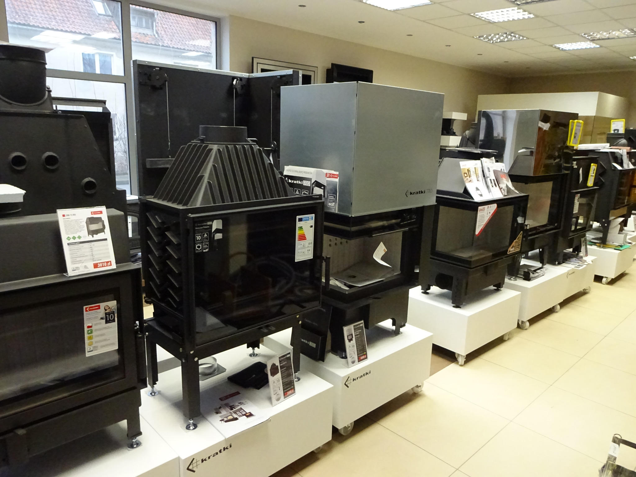 Duzy Wybór Kominków na Miejscu