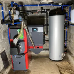 Montaż pieca na pellet