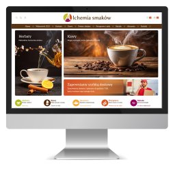 Technika Reklamy Sp. z o.o. - Monitor wyświetla stronę internetową sklepu spożywczego z sekcjami herbaty, kawy, przypraw i bakalii, z logo 'Alchemia Smaków' w nagłówku.