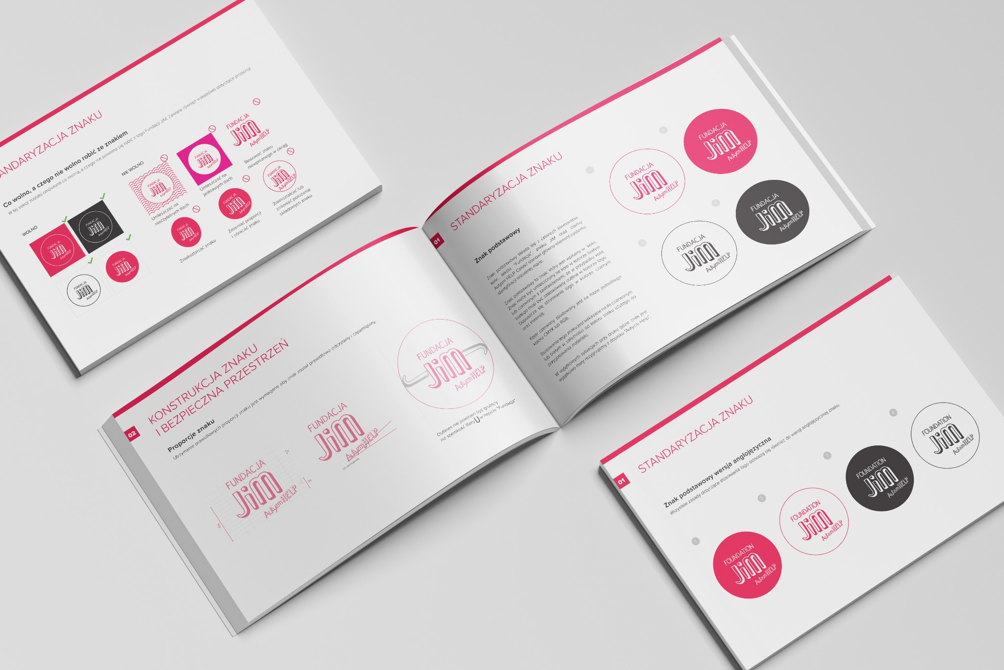 Otwarta broszura prezentująca zasady użycia logo Fundacji Jim Autism Help, z różnymi wariantami kolorystycznymi i wytycznymi dotyczącymi proporcji i bezpiecznej przestrzeni wokół znaku.