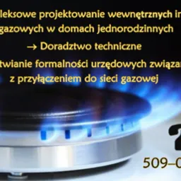 Płomień palnika gazowego na tle tekstu o projektowaniu instalacji gazowych i numeru telefonu.