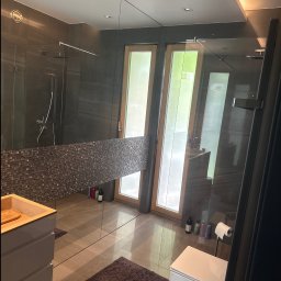 Oferuję :
- sprzątanie jednorazowe
- sprzątanie cotygodniowe
- sprzątanie po przeprowadzkach
- mycie okien
- pranie, prasowanie
- pomoc we wszelkich pracach.
domowych.
Jestem punktualna, uczciwa i dokładna.
ATRAKCYJNE CENY !!!Możliwość wystawienia