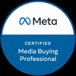 Okrągła odznaka certyfikatu Meta Certified Media Buying Professional na białym i niebieskim tle.
