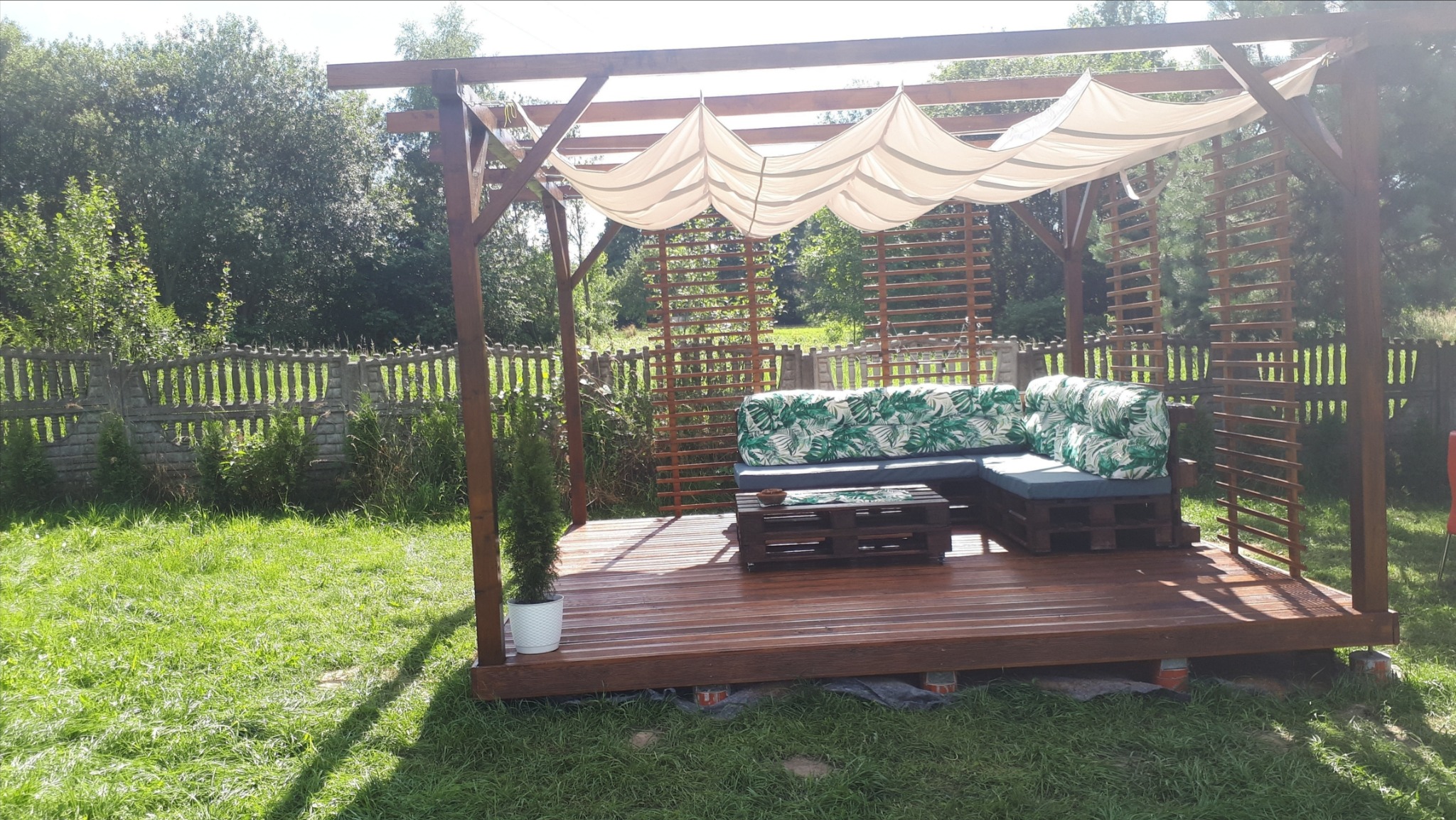 Pergola z zadaszeniem