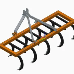 Model 3D kultywatora rolniczego z pomarańczową ramą, czarnymi zębami i szarym zaczepem, widok z góry na białym tle.