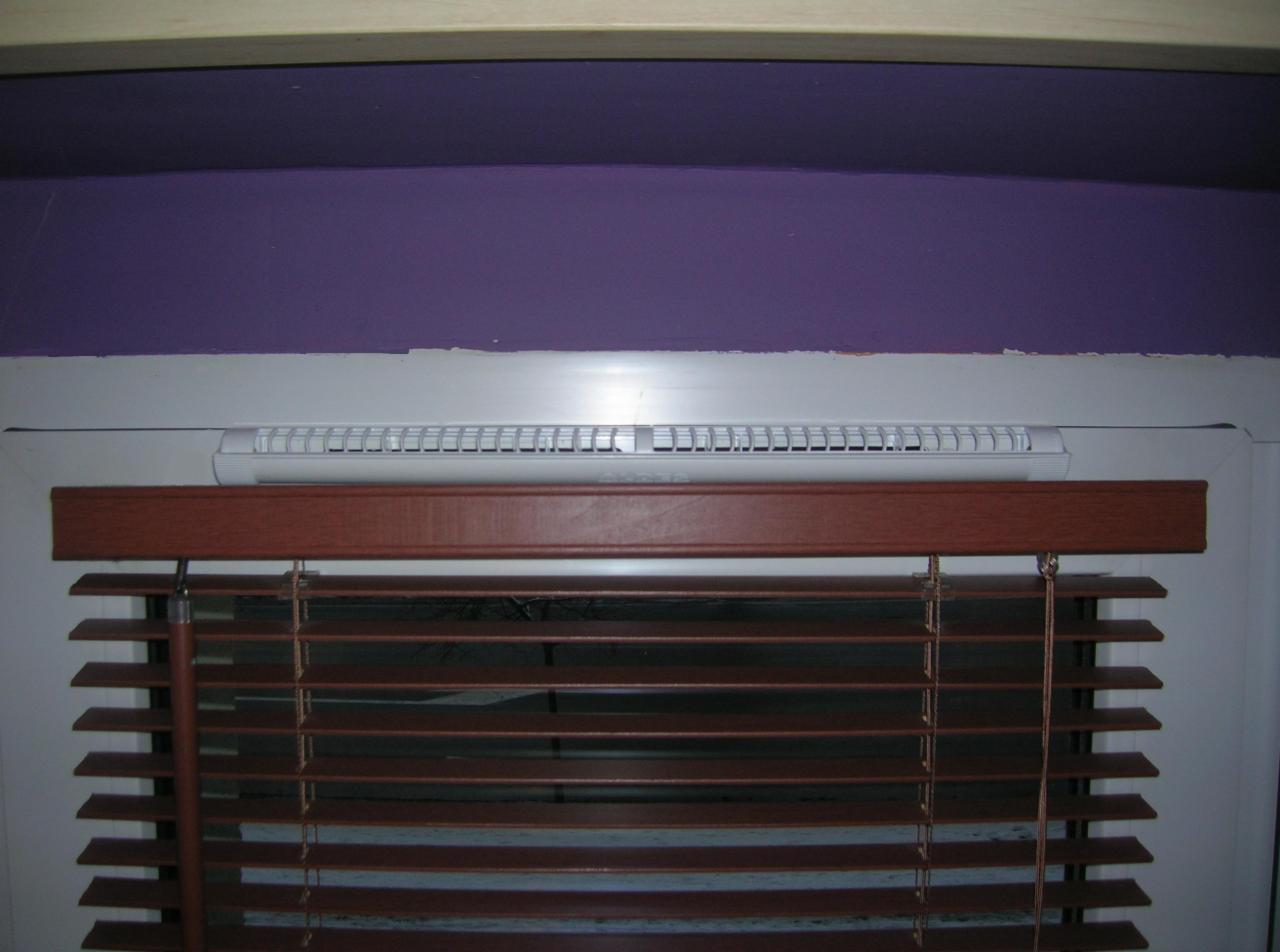 Nawiewnik okienny cisnieniowy