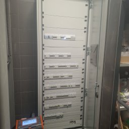 Tomasz Kapella Usługi wielobranżowe - Perfekcyjne Przyłącza Elektryczne Lwówek Śląski