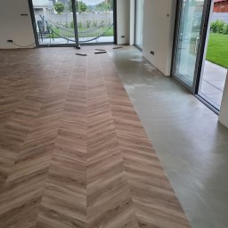 Układanie paneli Chorzów 3