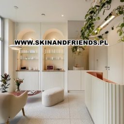 Powiększanie ust (botoks), oczyszczanie wodorowe, mezoterapia - Kosmetolog Krak&oacute;w - Mikrodermabrazja Diamentowa Krak&oacute;w