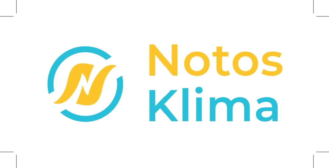Logo firmy Notos Klima z niebiesko-żółtym symbolem i nazwą.