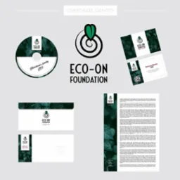 Komplet identyfikacji wizualnej firmy Eco-On Foundation, zawierający logo, wizytówkę z kodem QR, płytę CD z napisem 'Christmas party CD1', kopertę i list firmowy, wszystko w spójnej stylistyce...