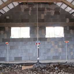 ELEKTRYK Bielsko.pl Tomasz Zając - Nowa instalacja wraz z obwodem trójfazowym w budynku technicznym.