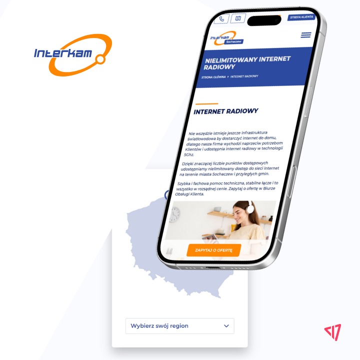 Prezentacja strony internetowej o Internecie radiowym na smartfonie, z logiem Interkam Sochaczew i mapą Polski w tle.