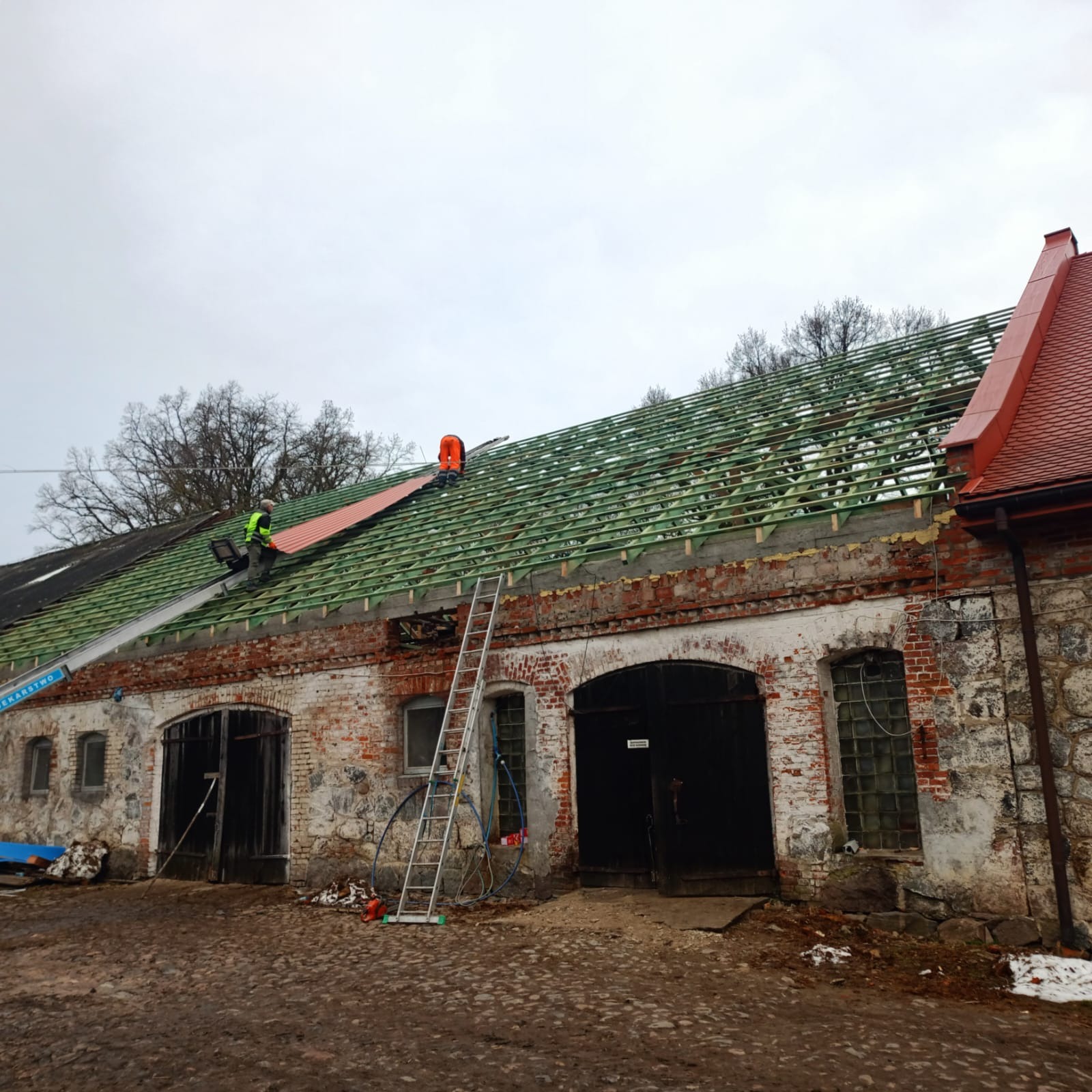 Dekarz Szczecinek, Dacho-Pest Arkadiusz Pestka. Remont Dachu