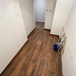 Marceli Morzewski - Murowanie ścian Otwock