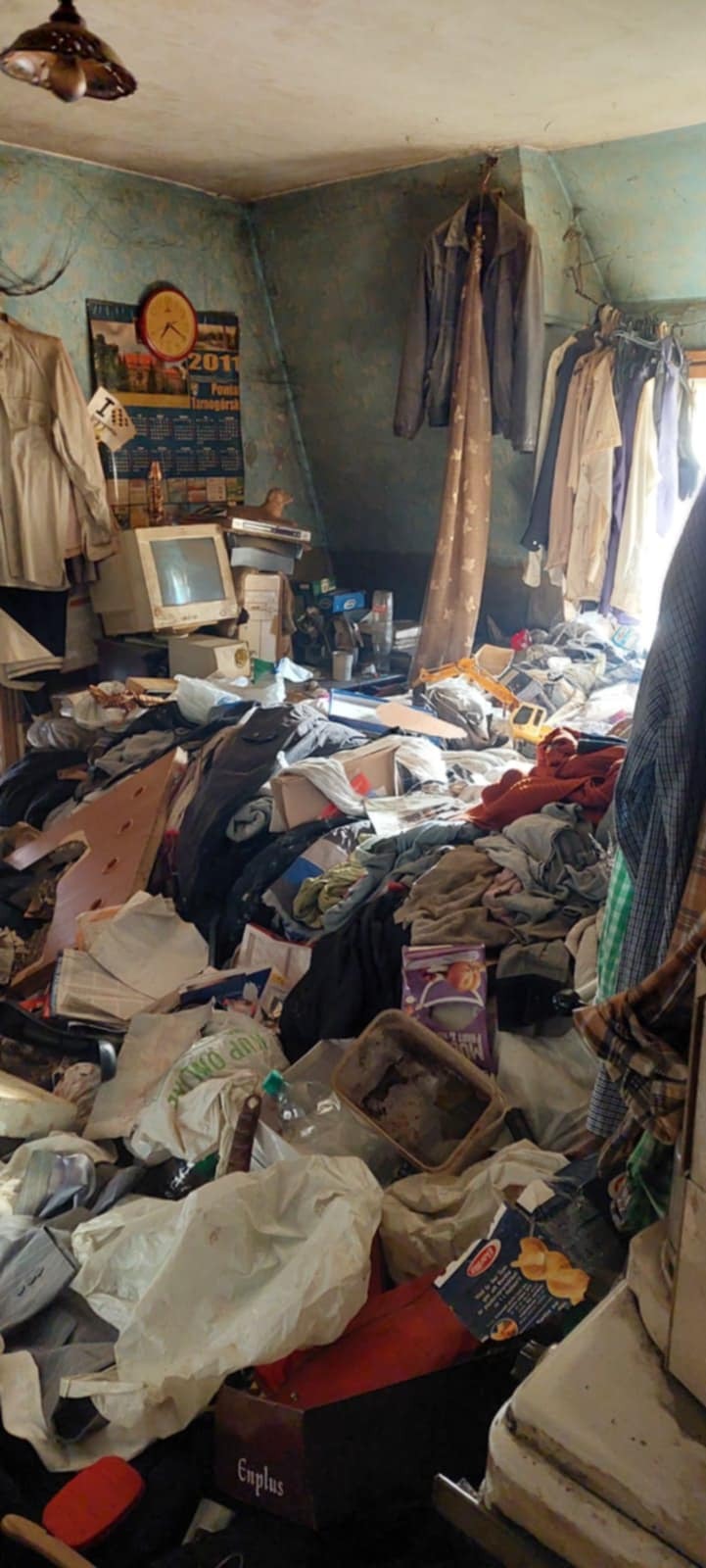 Sprzątanie bardzo mocno zaniedbanych mieszkań Wraz z dezynfekcją insektów