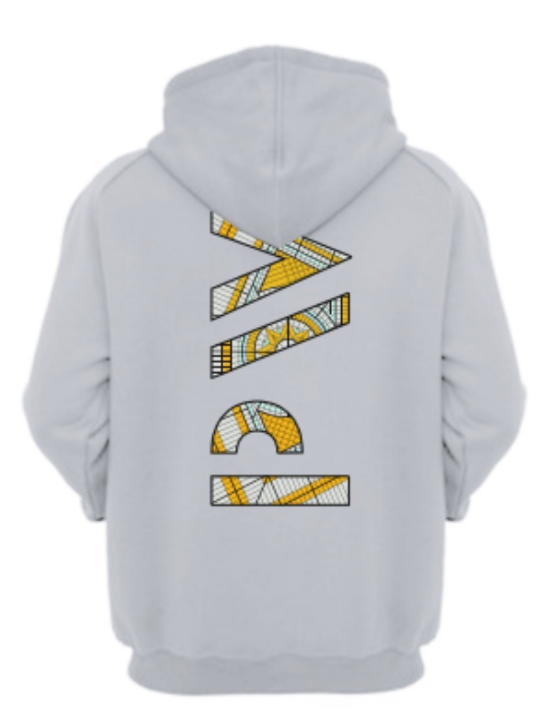 Szara bluza z kapturem, widok z tyłu, z geometrycznym wzorem w odcieniach żółci i błękitu, przypominającym mozaikę, umieszczonym na plecach.