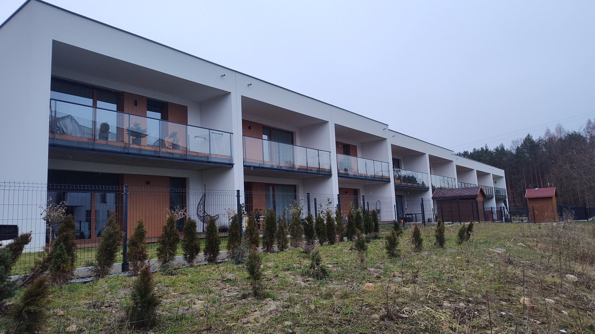 Balustrady aluminiowo szklane.