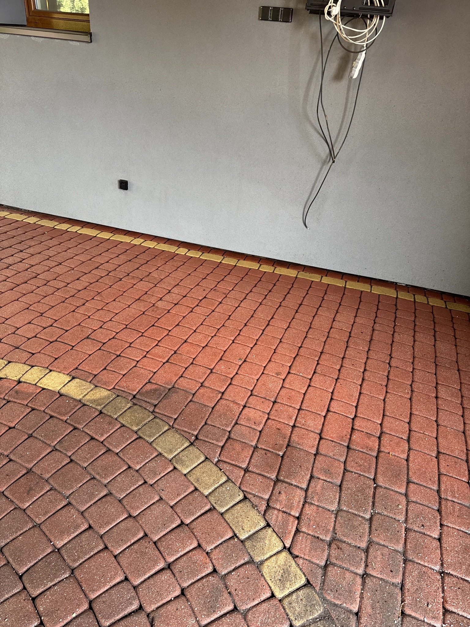 Mycie kostki brukowej dla Restauracji.