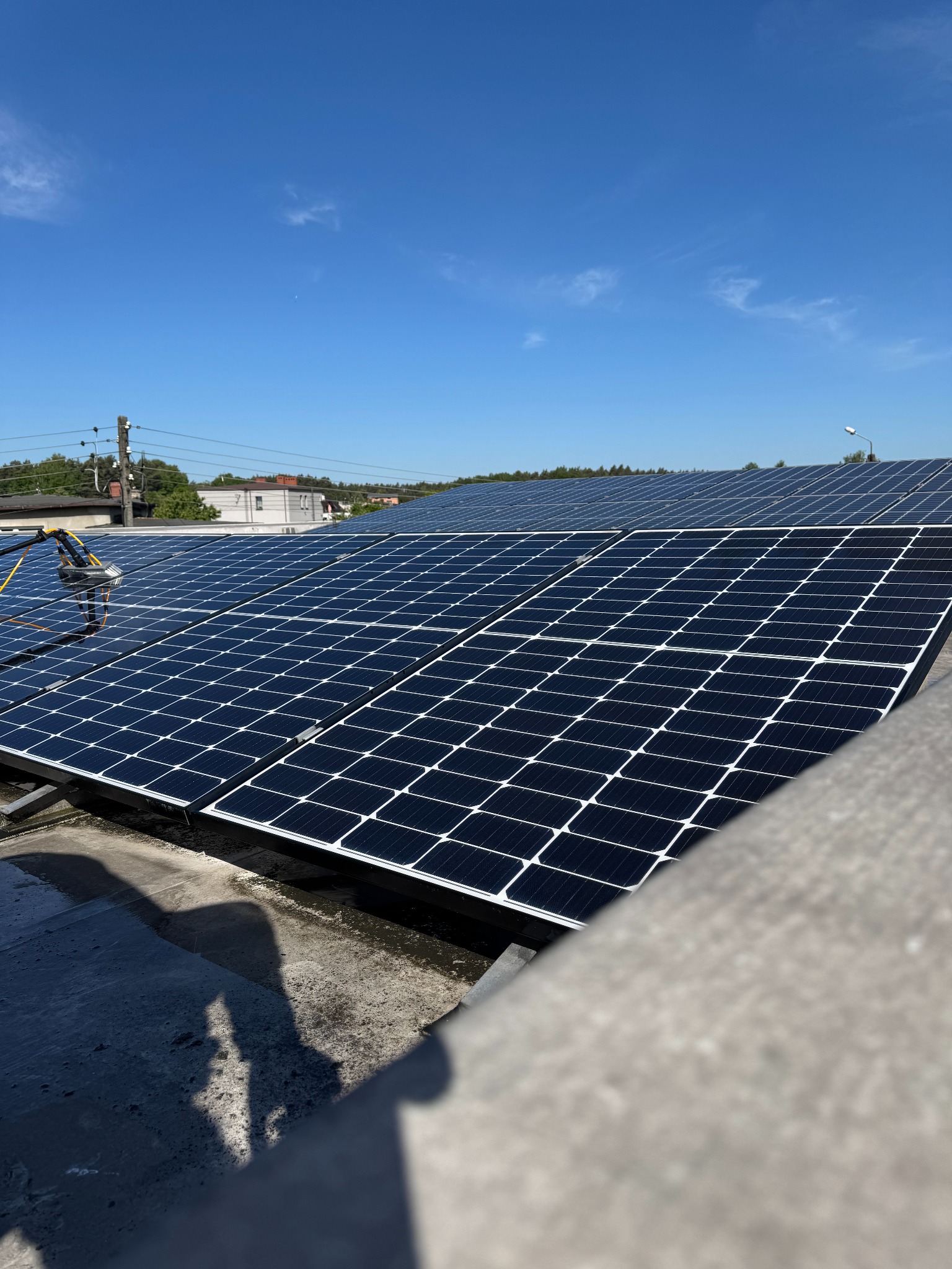 Mycie paneli fotowoltaicznych.