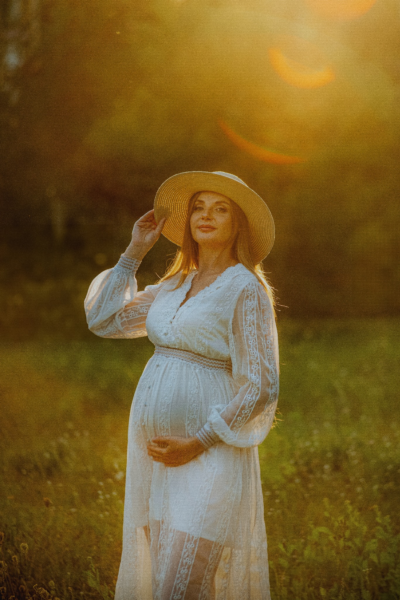 Sesja brzuszkowa w plenerze