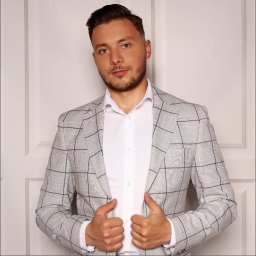 Dariusz Śnieżek - Agent Nieruchomości - House Sp. z o.o. - Zakup Mieszkań Przecław