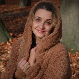 OKSANA VYSHOMIRSKA - Usługi Mycia Okien Wrocław