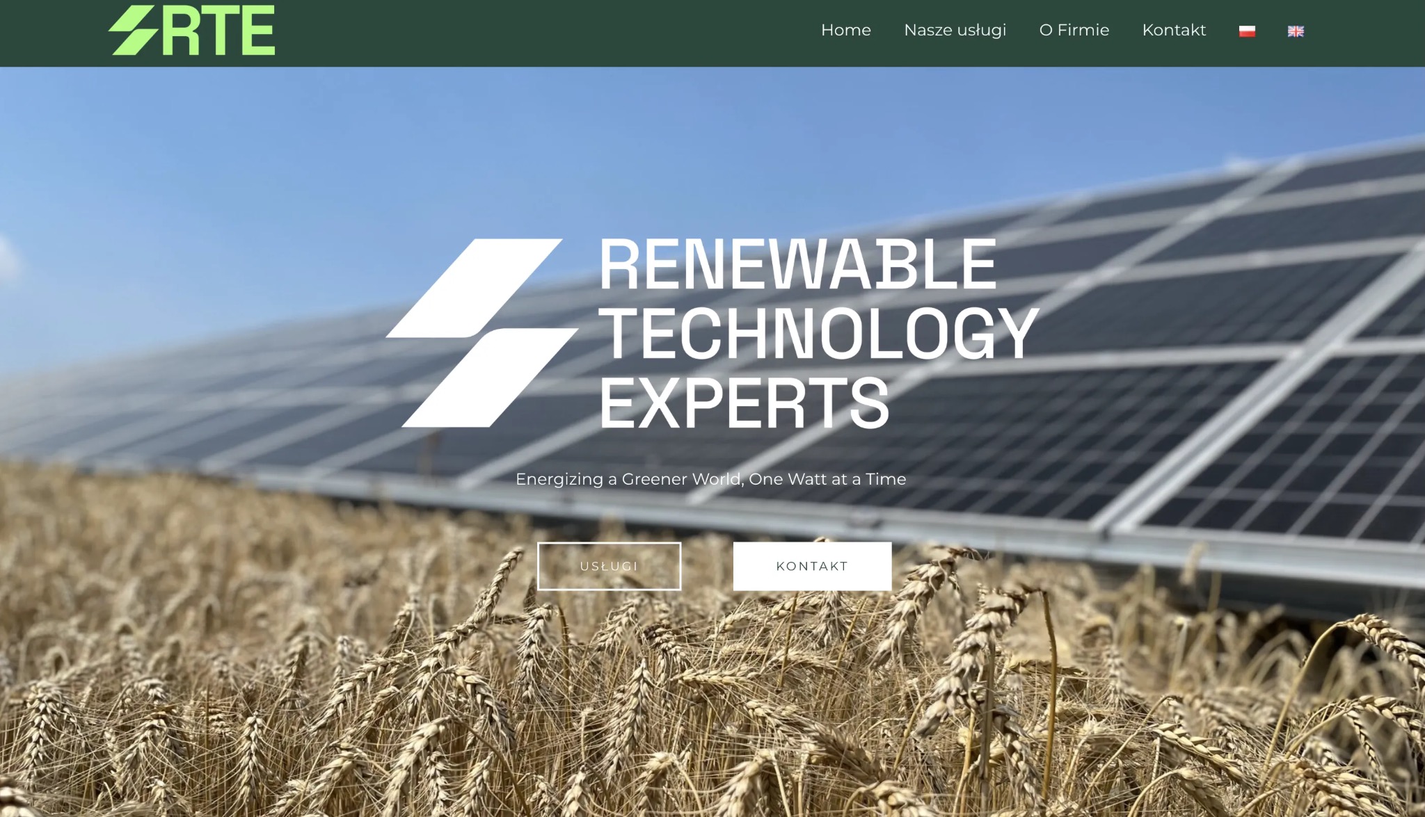 Strona internetowa firmy RTE, eksperta w technologiach odnawialnych. W tle pole zboża i panele słoneczne. Logo RTE w lewym górnym rogu.