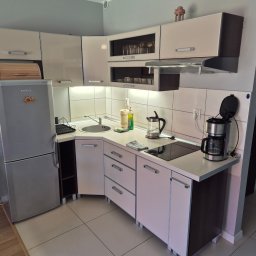 Kolejne zlecenie ul. Próżna Kołobrzeg , tak uzupełniamy aneks  kuchenny tj. płyn do naczyń , ręcznik kuchenny pap.  , gąbka - zmywak 