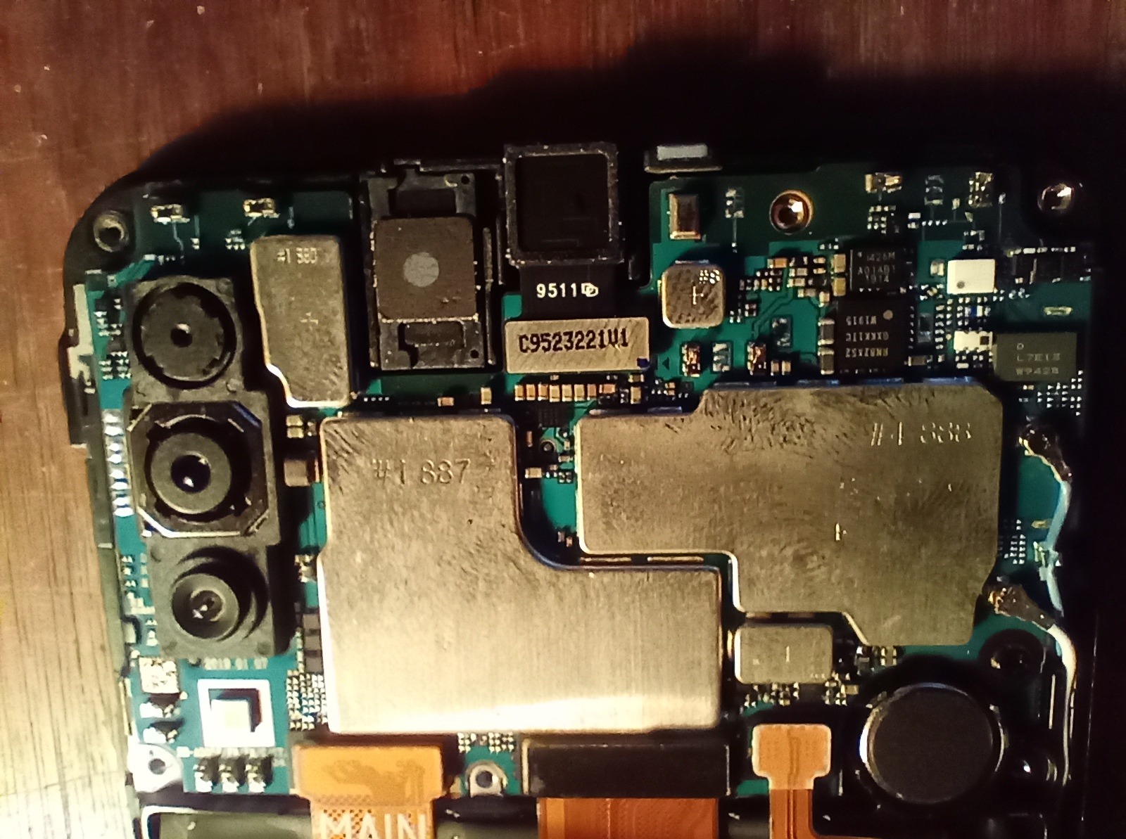 Wymiana wyświetlaczy baterii w telefonach komórkowych