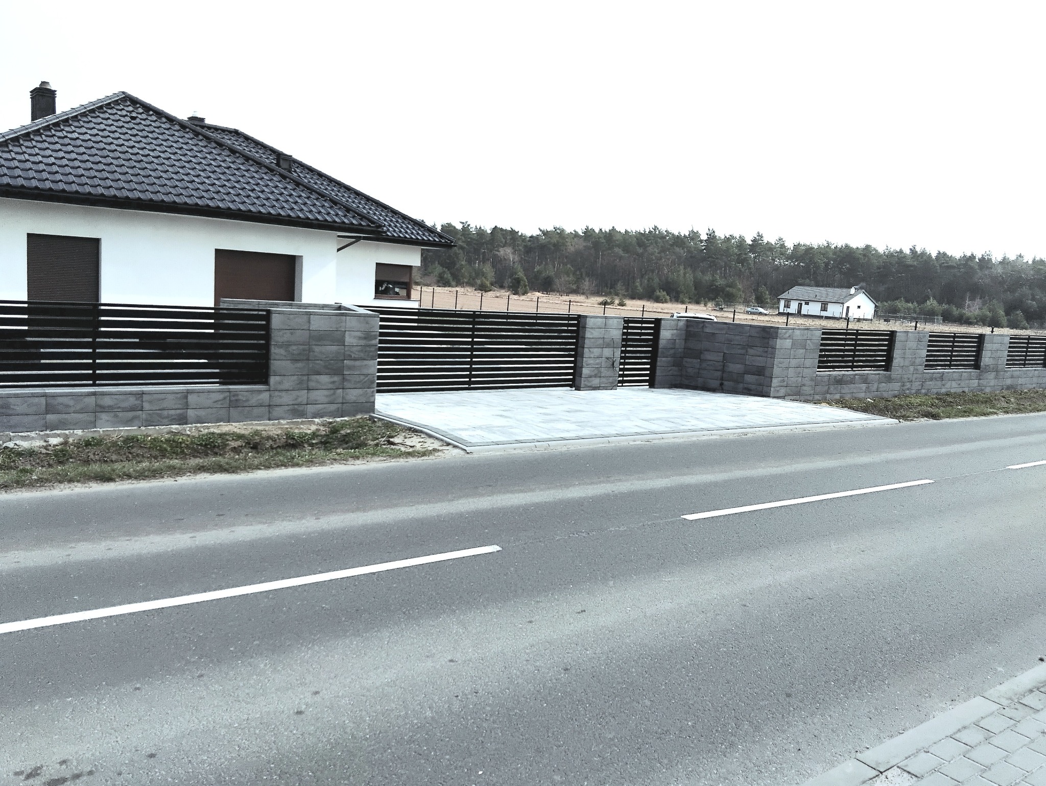 Przęsła proszkowo malowane +brama + furtka z napędami