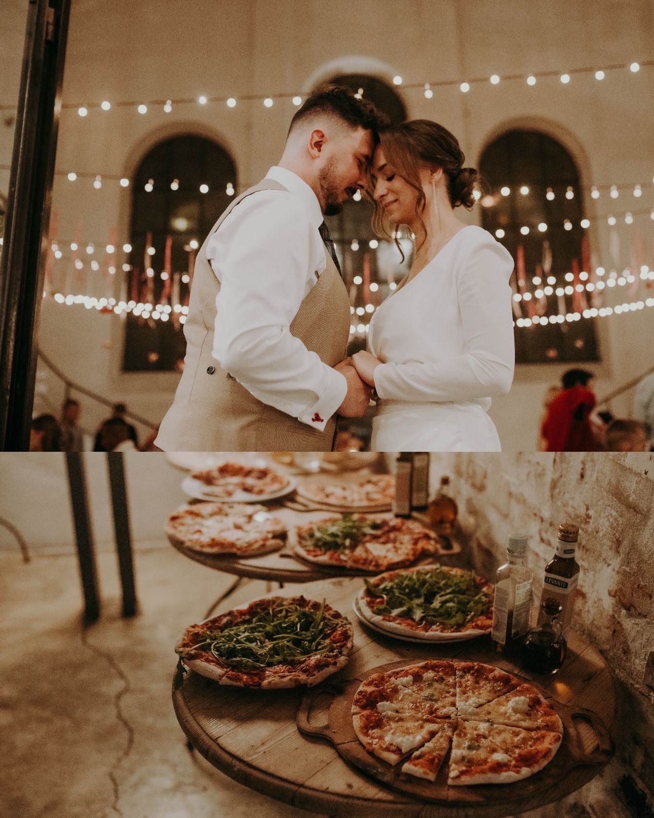 Para młoda trzymająca się za ręce, z bliska, z pizzą na stole w tle. Oświetlenie ciepłe, dekoracje ślubne.