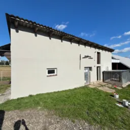 Malowanie elewacji budynek gospodarczy