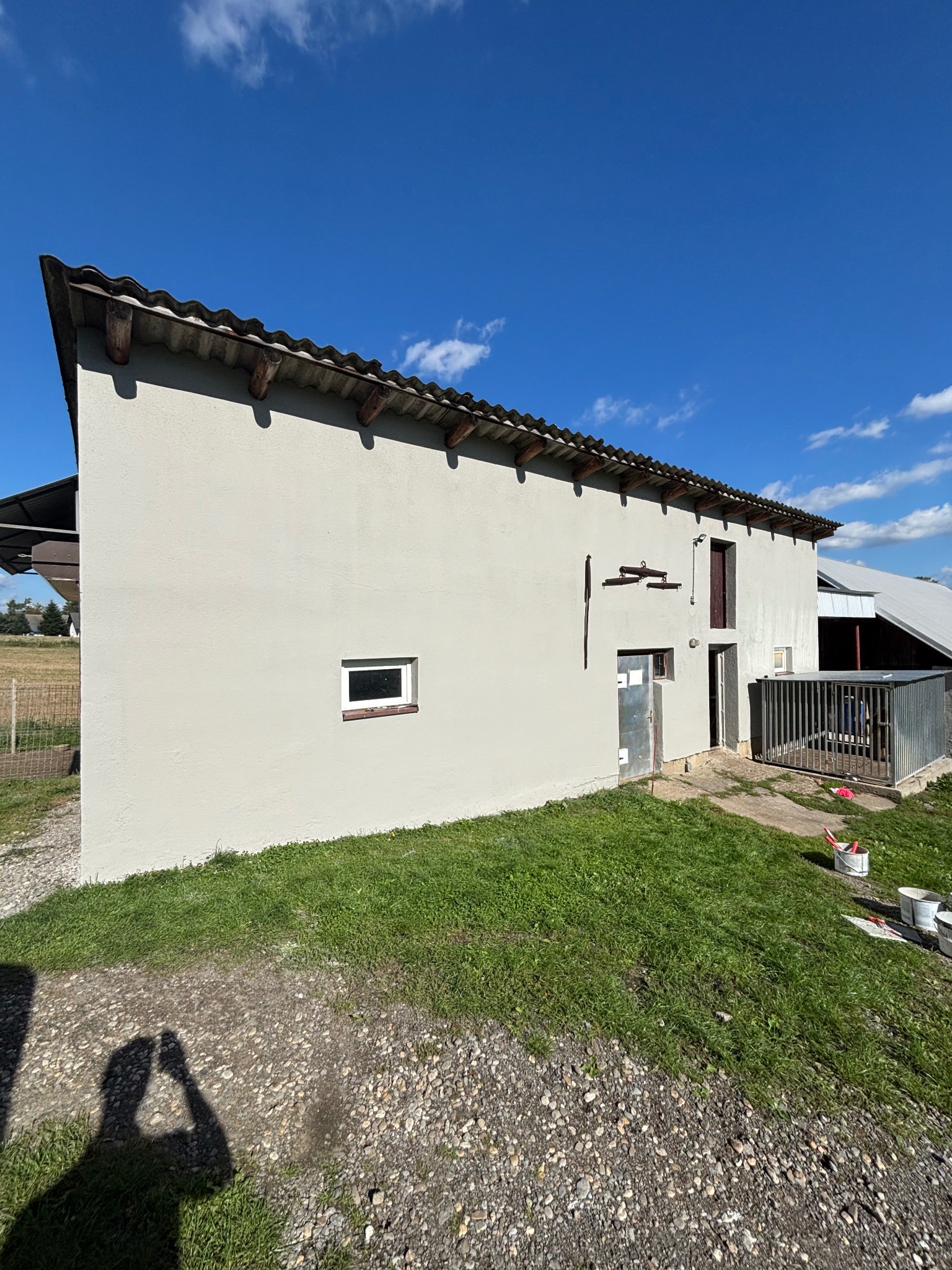 Malowanie elewacji budynek gospodarczy