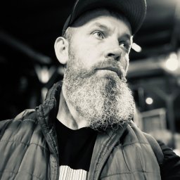 Adrian Kowalczyk - Grzejniki Świdnica