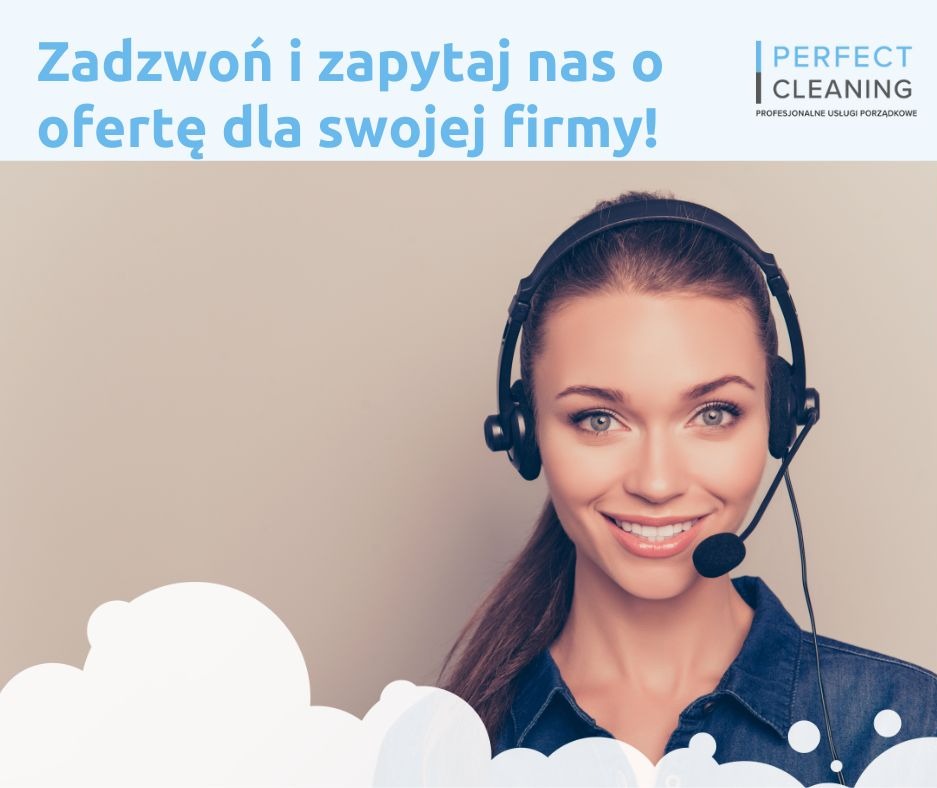 Uśmiechnięta konsultantka Perfect Cleaning w słuchawkach, zapraszająca do kontaktu w sprawie oferty dla firm. Grafika z chmurkami.