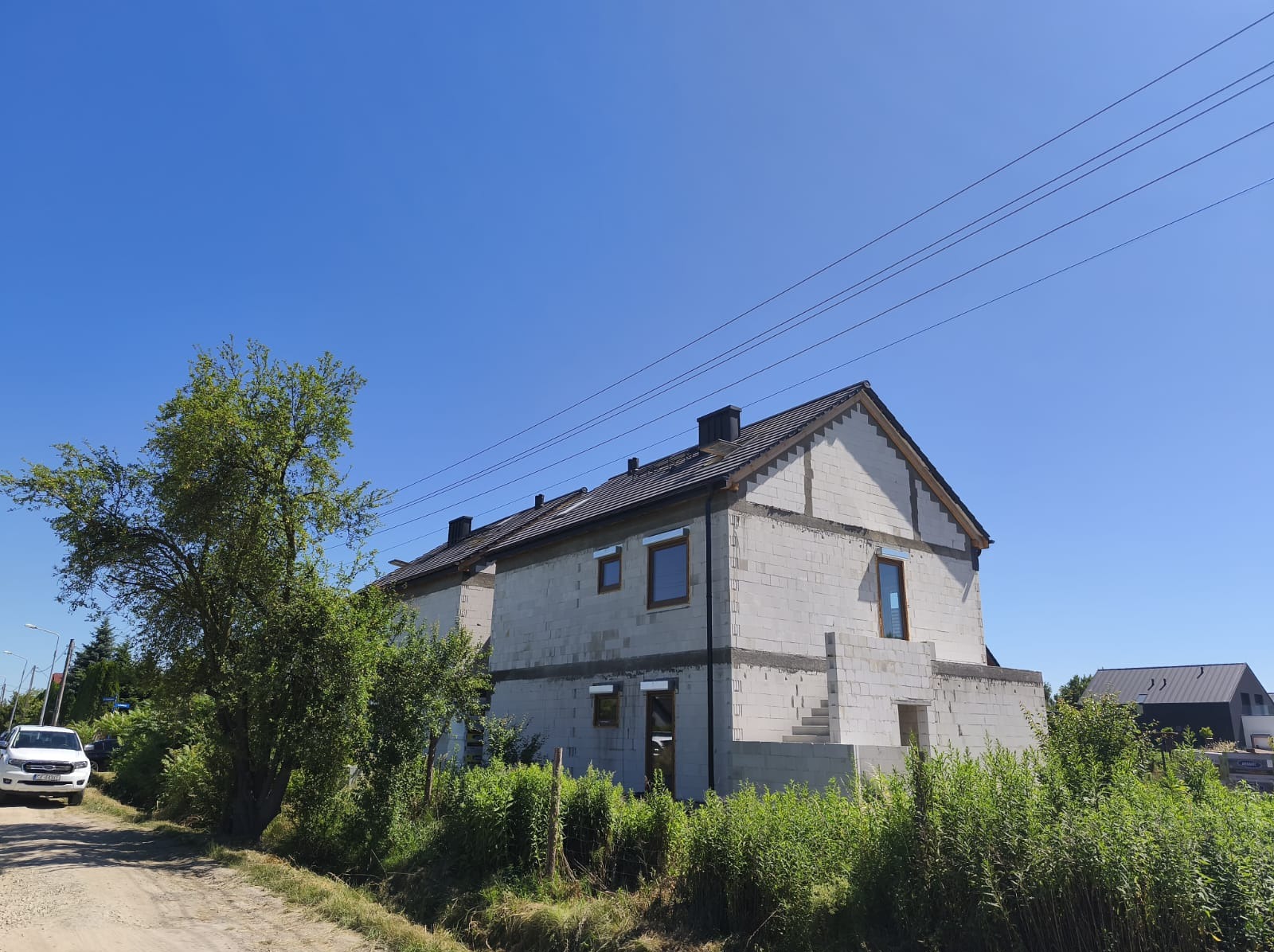 Stan surowy zamknięty budynku w zabudowie bliźniaczej WROCŁAW