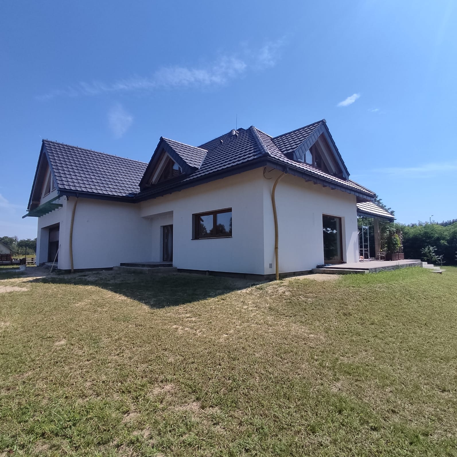 Stan surowy zamknięty z wykonaną elewacją OLEŚNICZKA