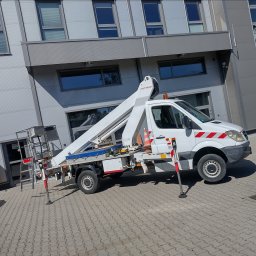 RS20 - Wynajmy Podnośników Warszawa