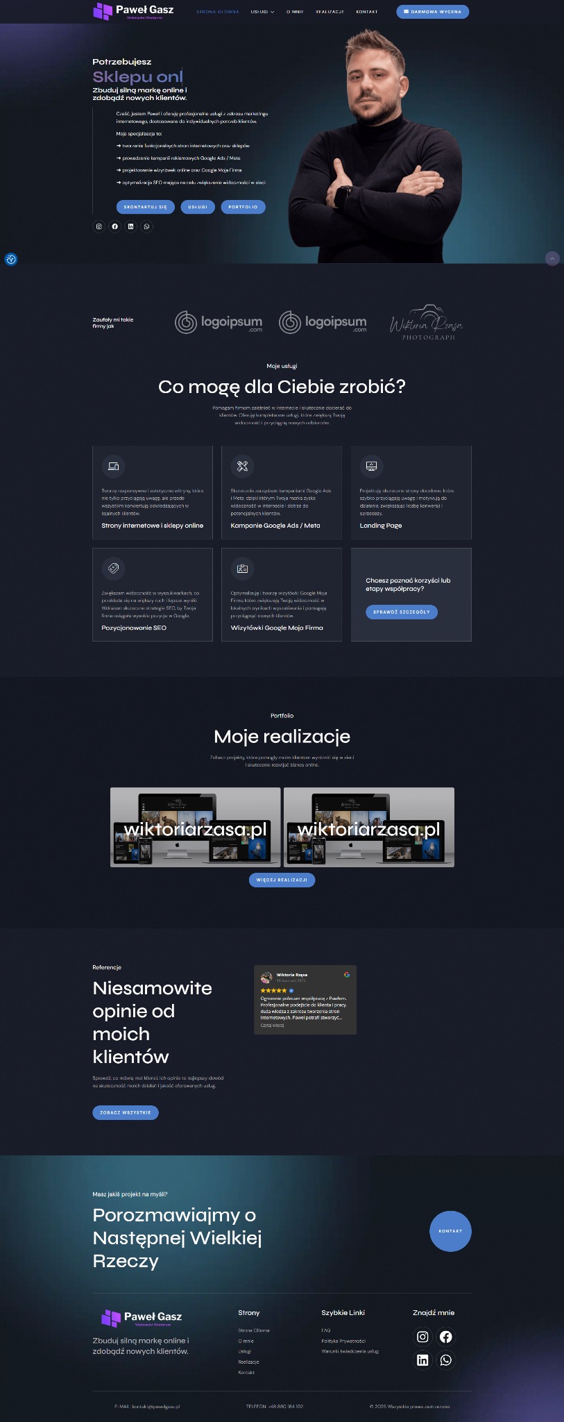Strona internetowa z portfolio usług marketingowych, z sekcją realizacji, rekomendacji i kontaktu, utrzymana w ciemnej kolorystyce z portretem właściciela.