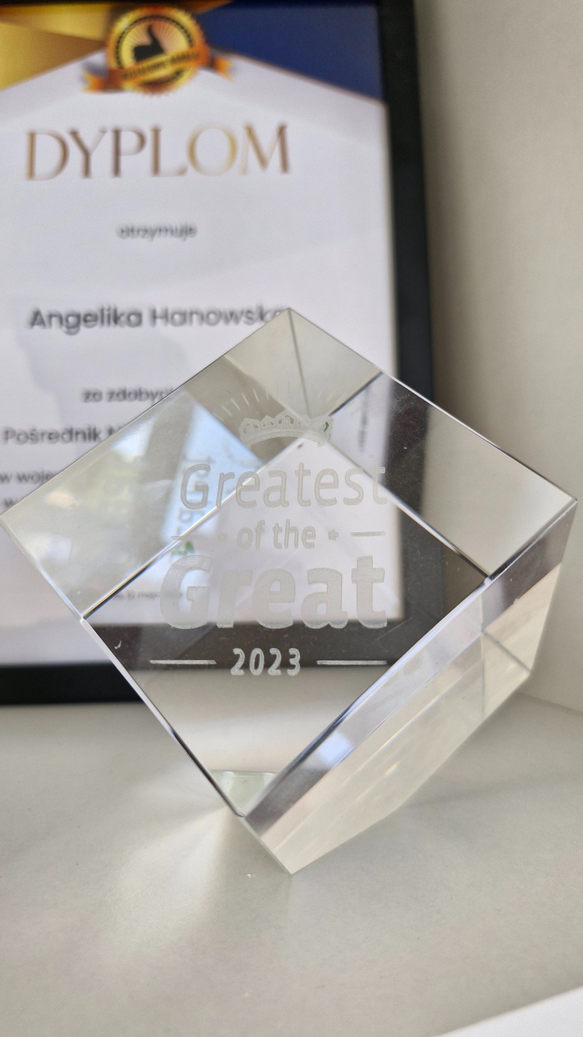 Statuetka dla Najlepszego Oddziału Franczyzowego GREATHOUSE w Polsce w roku 2023