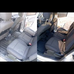 Pro TapiCleaner - Zdjęcie typu 'przed i po' prezentujące tylne siedzenia srebrnego samochodu, ukazujące różnicę w czystości tapicerki przed i po czyszczeniu.