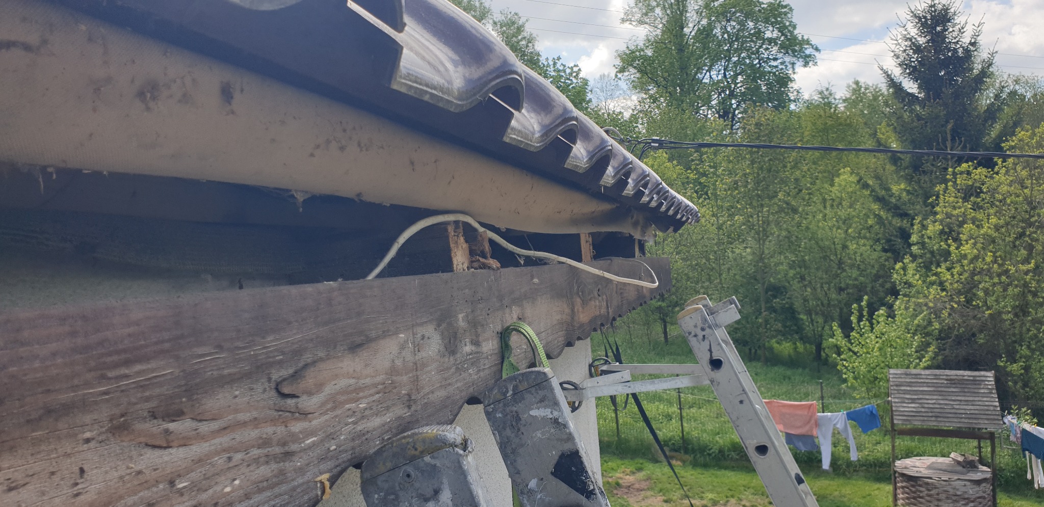 Naprawa deski czołowej oraz rynny