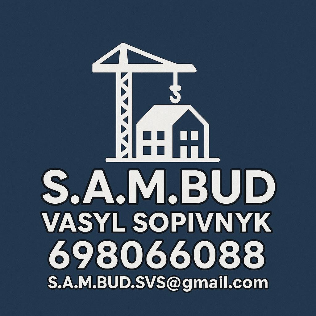 Grafika z logo firmy budowlanej S.A.M.BUD: biały żuraw budowlany nad domem na granatowym tle, poniżej nazwa firmy, imię i nazwisko oraz numer telefonu i adres e-mail.