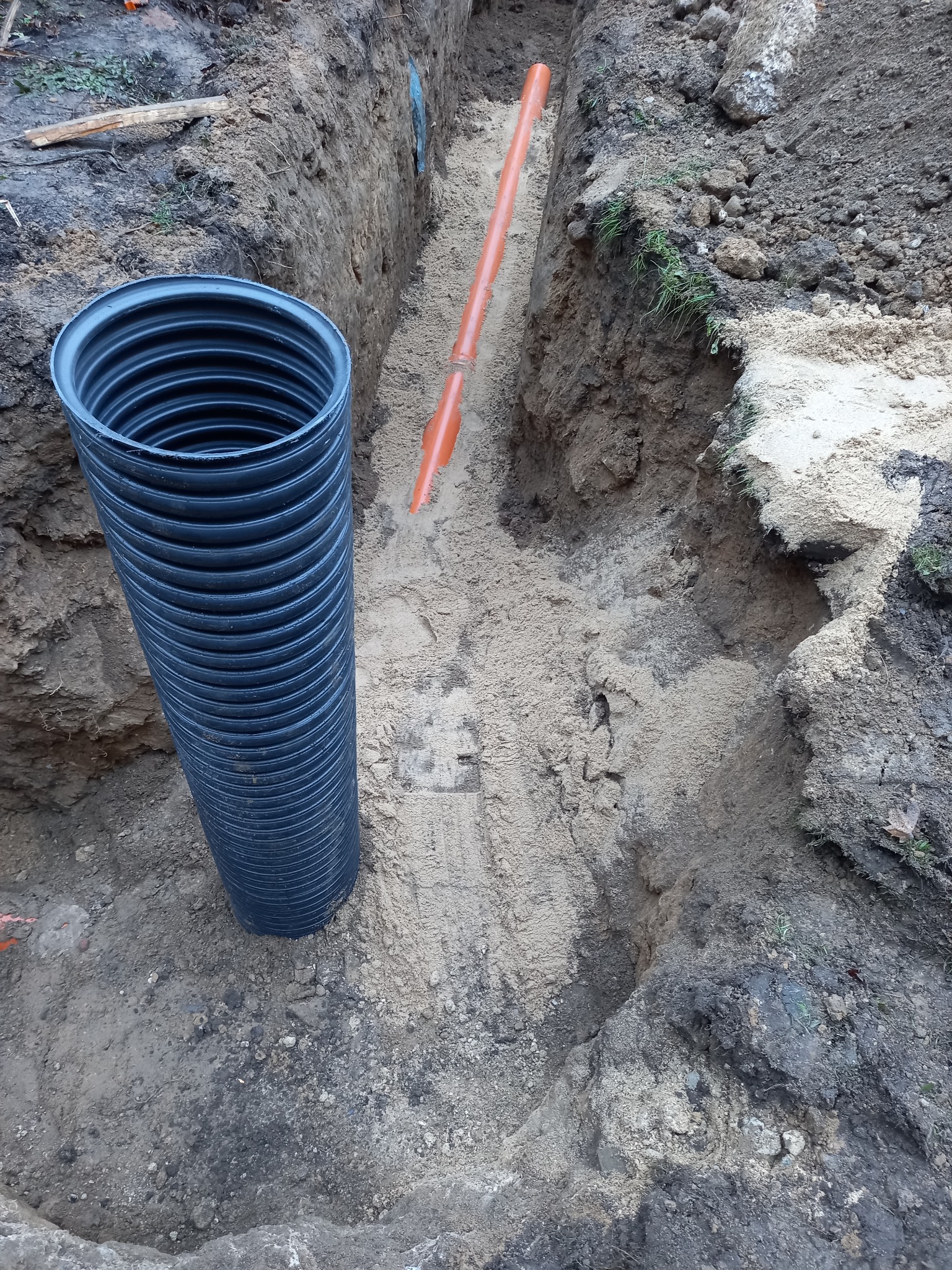 Wymiana przyłącza kanalizacyjnego wraz z studzienkami rewizyjnymi