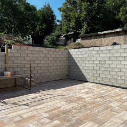 Układanie kostki brukowej Laski 2