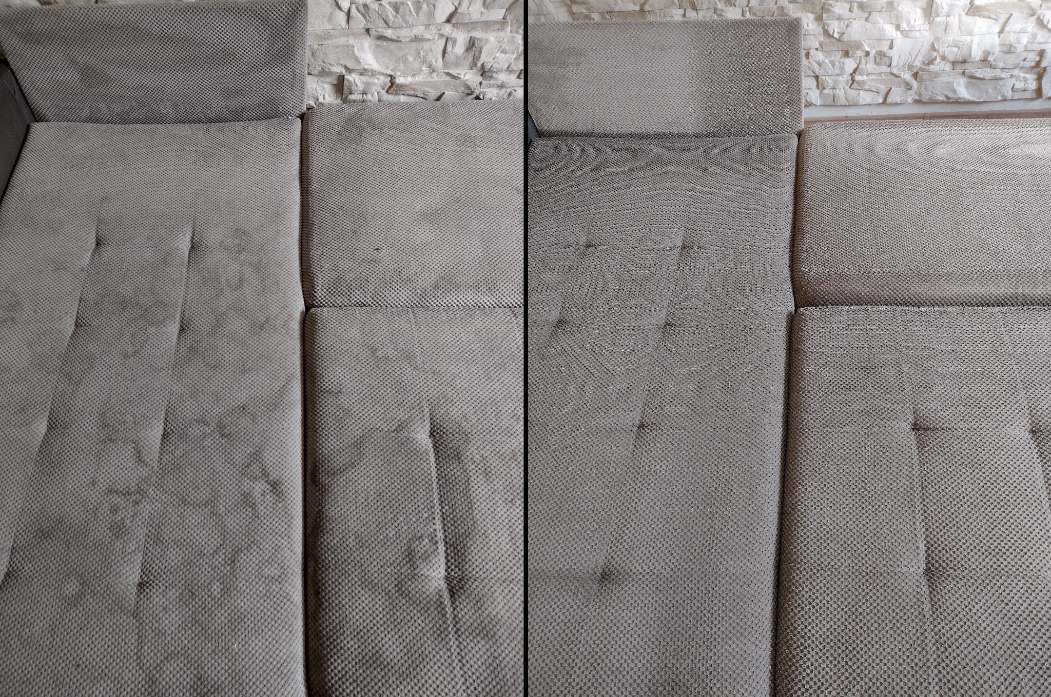 Zdjęcie 'przed i po' prania narożnika z szarej tkaniny na tle ściany z białej cegły. Widoczne różnice w czystości tapicerki po zabiegu czyszczenia.