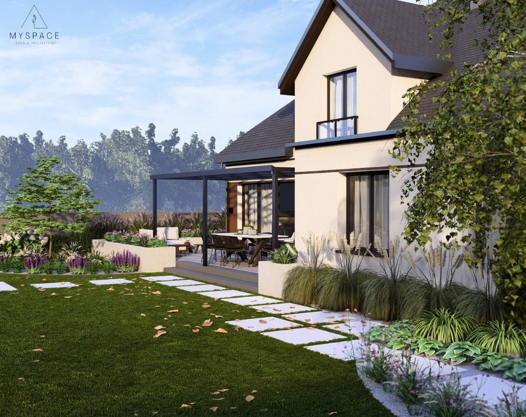 Wizualizacja ogrodu z nowoczesnym domem: trawnik, ścieżka z płyt, podwyższone rabaty z kwiatami, pergola z meblami ogrodowymi. Projekt z dbałością o detale.